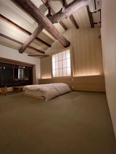Kinosaki Onsen Hotel | 城崎温泉 小宿 紬 tsumugi