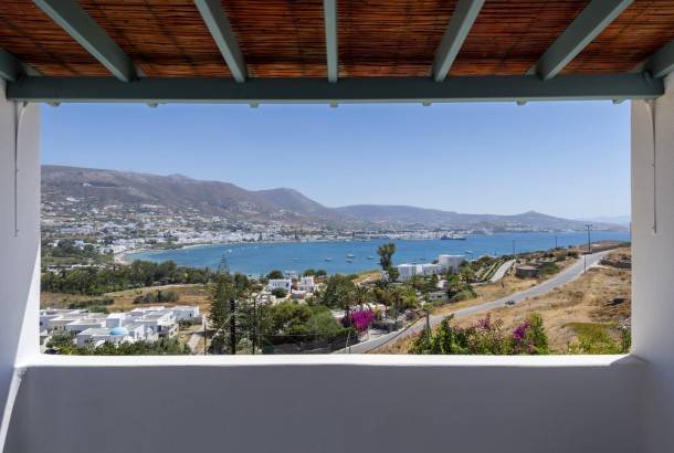 Krotiri Villa | 166 m² Villa ∙ 4 bedrooms ∙ 6 guests