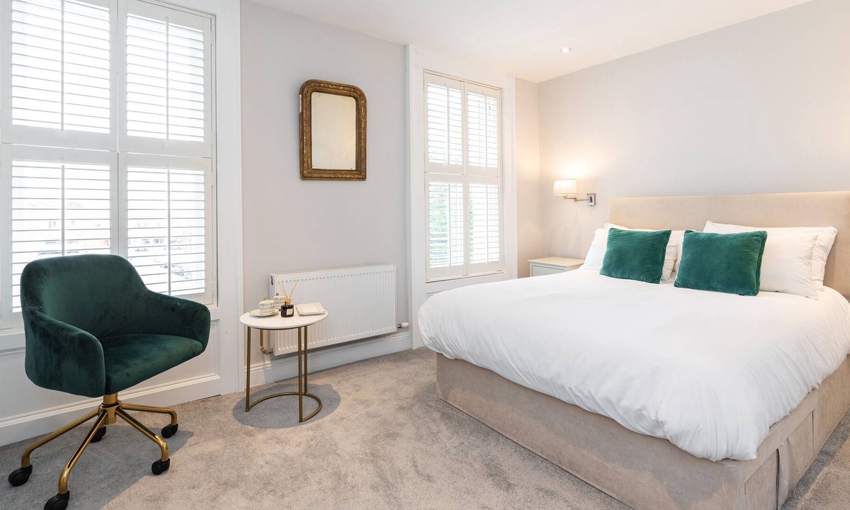 Grand Canal Dock House | Albert Rooms