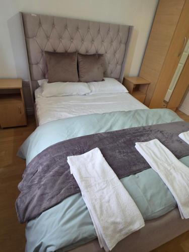 Castlerea Apartment | Alex