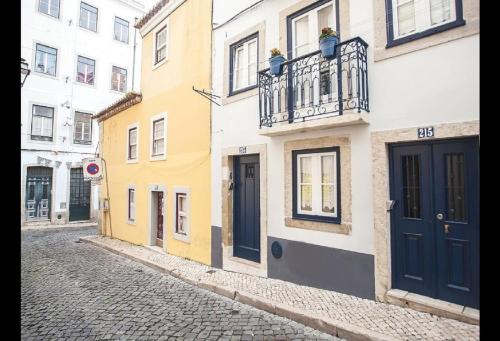 Encarnacao Apartment | Atalaia 3rd Floor