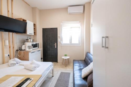 Drama Apartment | Athanias Studio