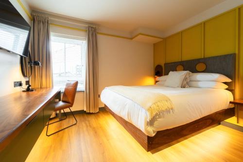 Dingle Hotel | Base Dingle