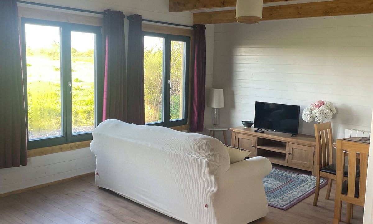 Shanavooneen Cabin | Beautiful spacious 1 bedroom cabin