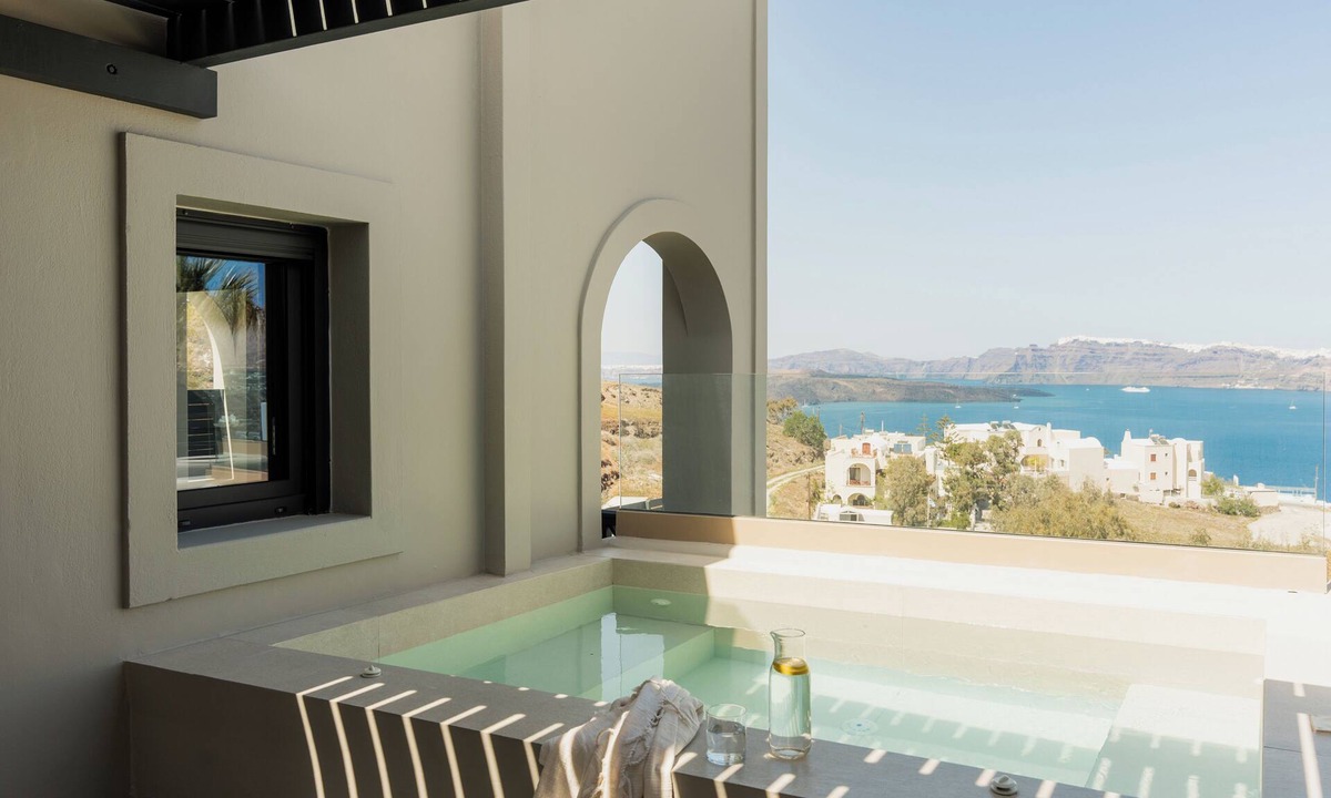 Akrotiri House | Black Diamond Suites - Adults Only