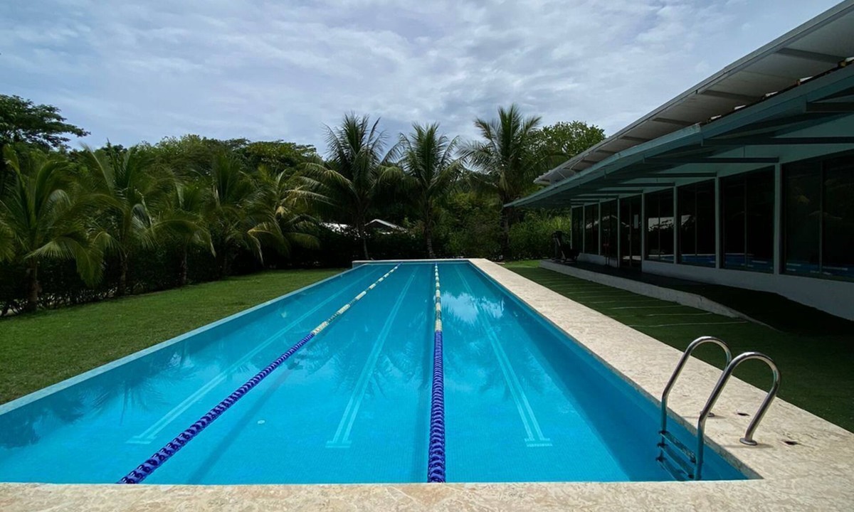 Playa Hermosa Cobano Apartment | Blitz Training Center Casa Studio - "Get away & Get fit at beachfront property"