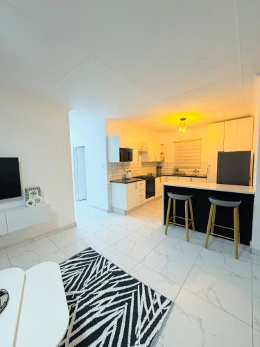 Rustenburg Apartment | Brytelight Luxe