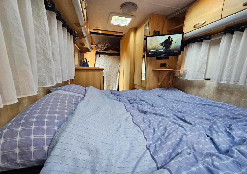 Dooradoyle Bed & Breakfast | Campervan Experience