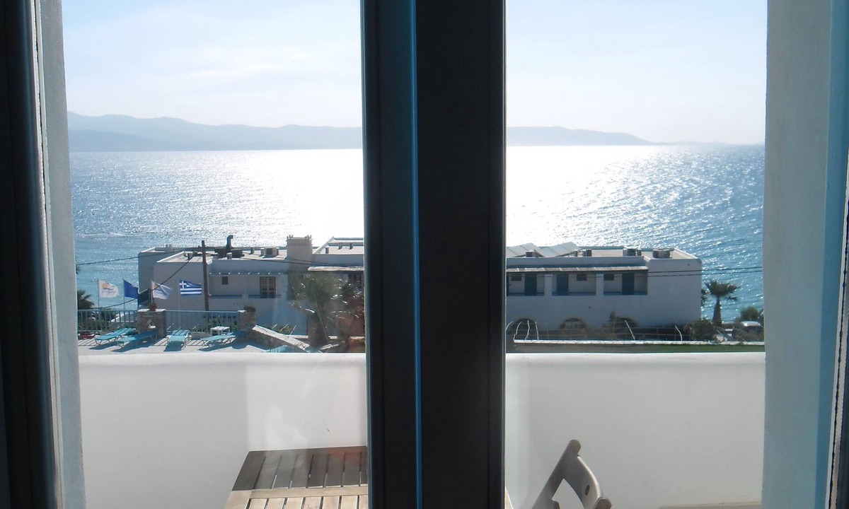 Chrissi Akti Hotel | Captains Rock