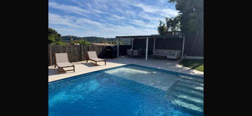 Palleja House | CASA A 20km DE BARCELONA CON SAUNA Y PISCINA PRIVADA Villa Fontpineda