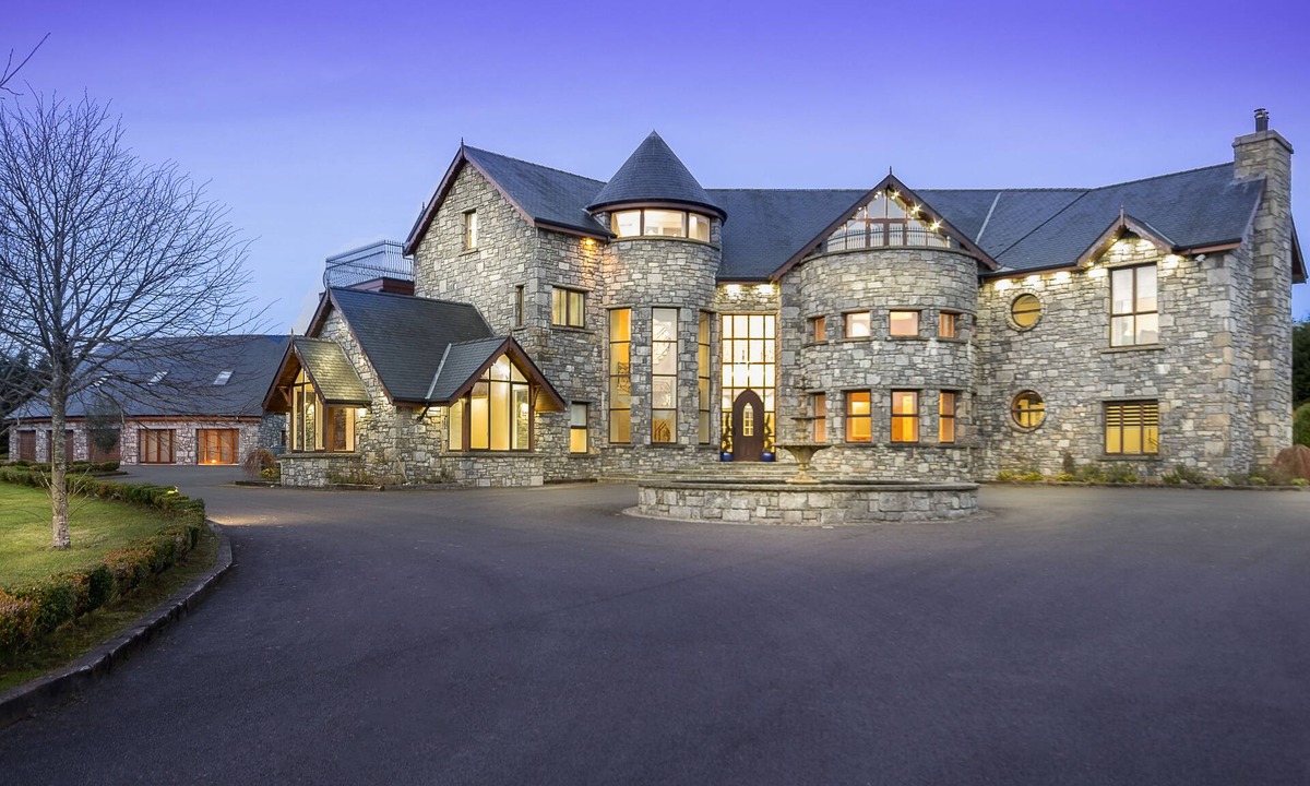 Sligo House | Castledale