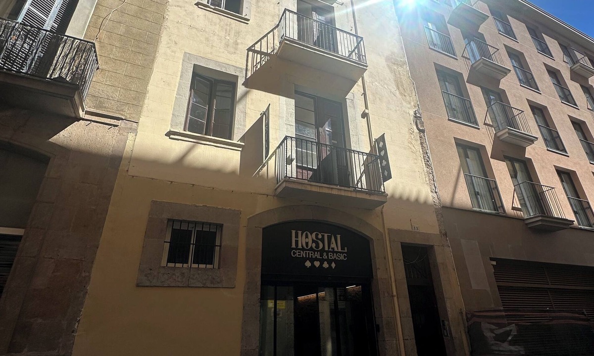 El Raval Hostel | Central and Basic Drassanes
