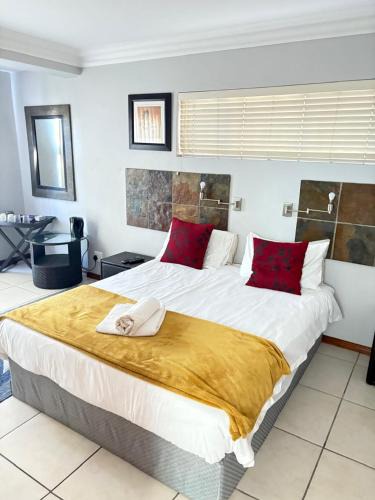 West Beach House | Christal Villa A33