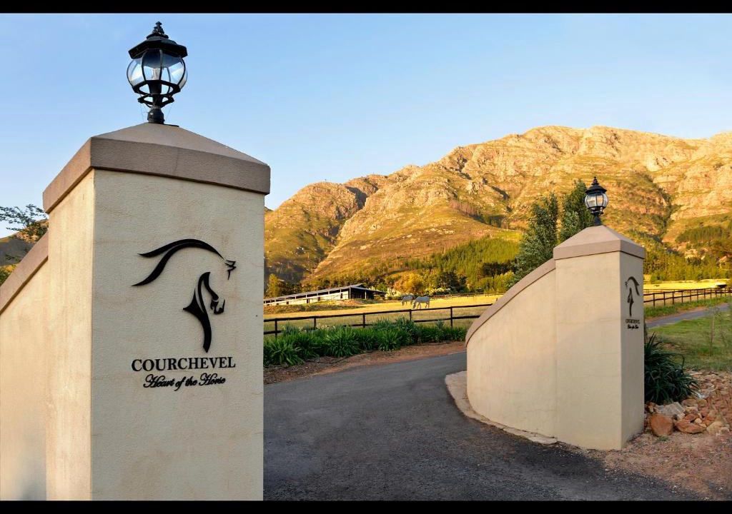 Franschhoek Ski Chalet | Courchevel Cottages