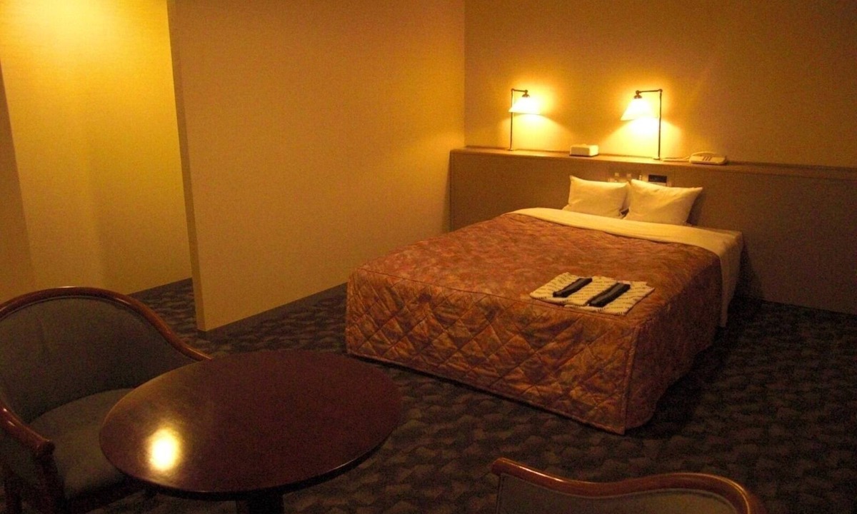 Miyakonojo Hotel | Double smoking breakfast included/Miyakonojo Miyazaki