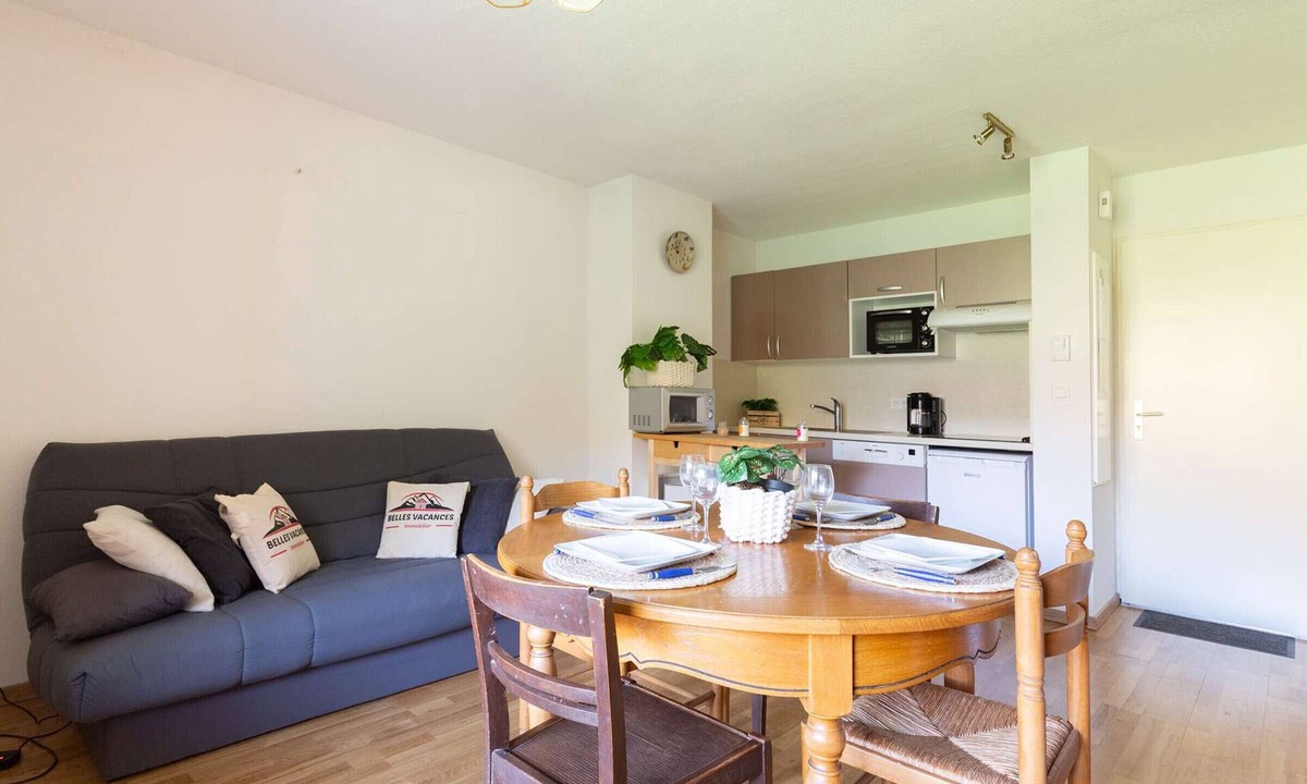 Bourisp Apartment | Duplex 6 pers with balcony and parking in Bourisp