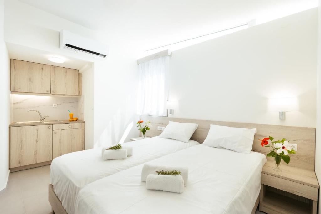 Fragkokastello Apartment | Giannis Seafront Studios