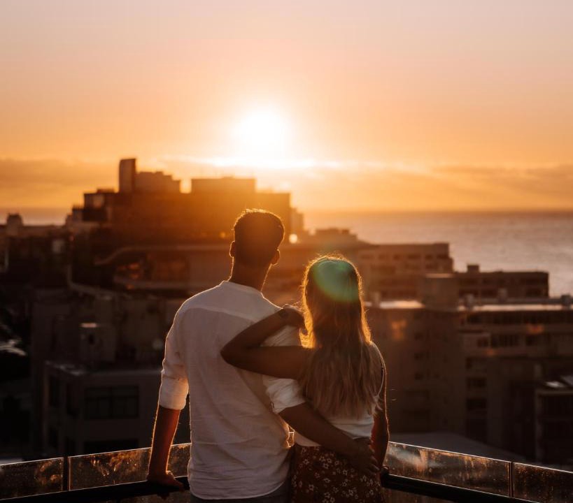 Sea Point Hotel | Home Suite Hotels Station House