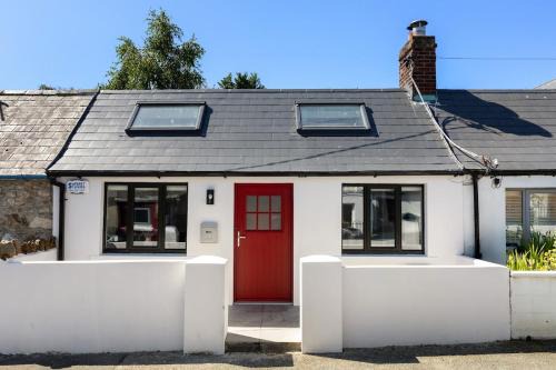 Howth House | Howth Village Cottage