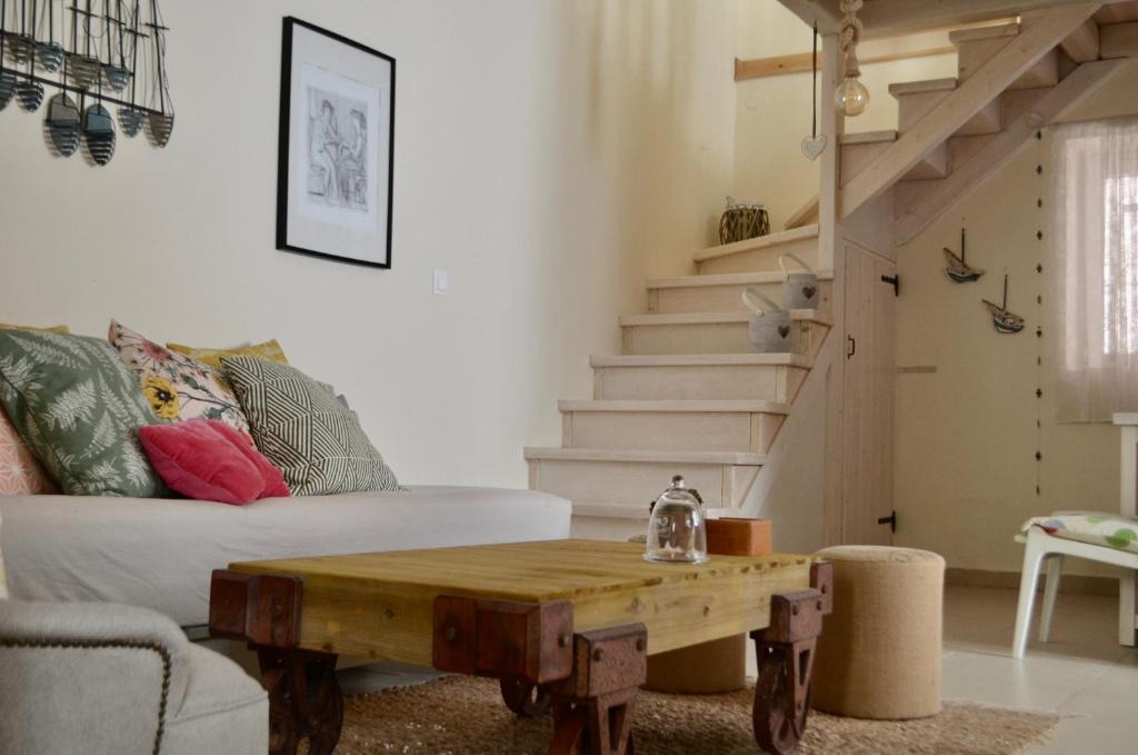 Roda House | Kind Hearted Place