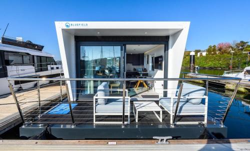 Kinsale Boat Rental | Kinsale Floating Home