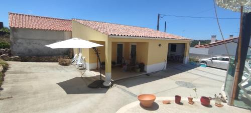 Alcobaca Bed & Breakfast | Kyrios Lounge Studio with use of private pool