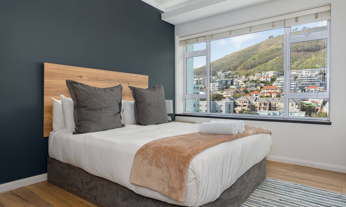 Sea Point Apartment | La Fayette 508