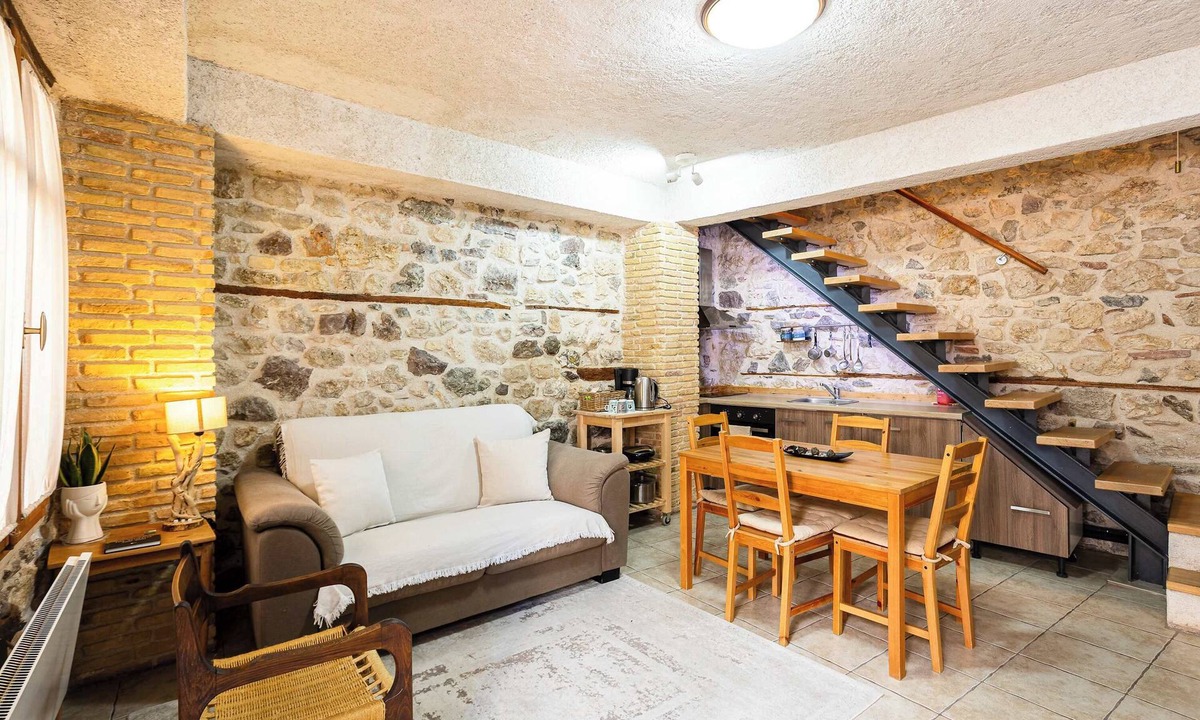 Limni Apartment | Limni Stone Apartments – Seaside Horizon