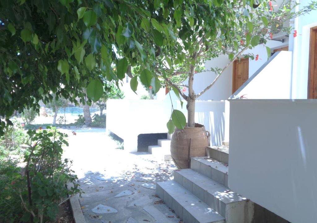 Palaiochora Hotel | LITHI