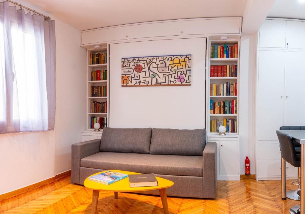 Plaka Apartment | Martin's Akropolis Studio
