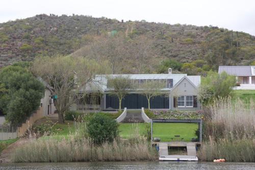 Malagas House | Misty Moon