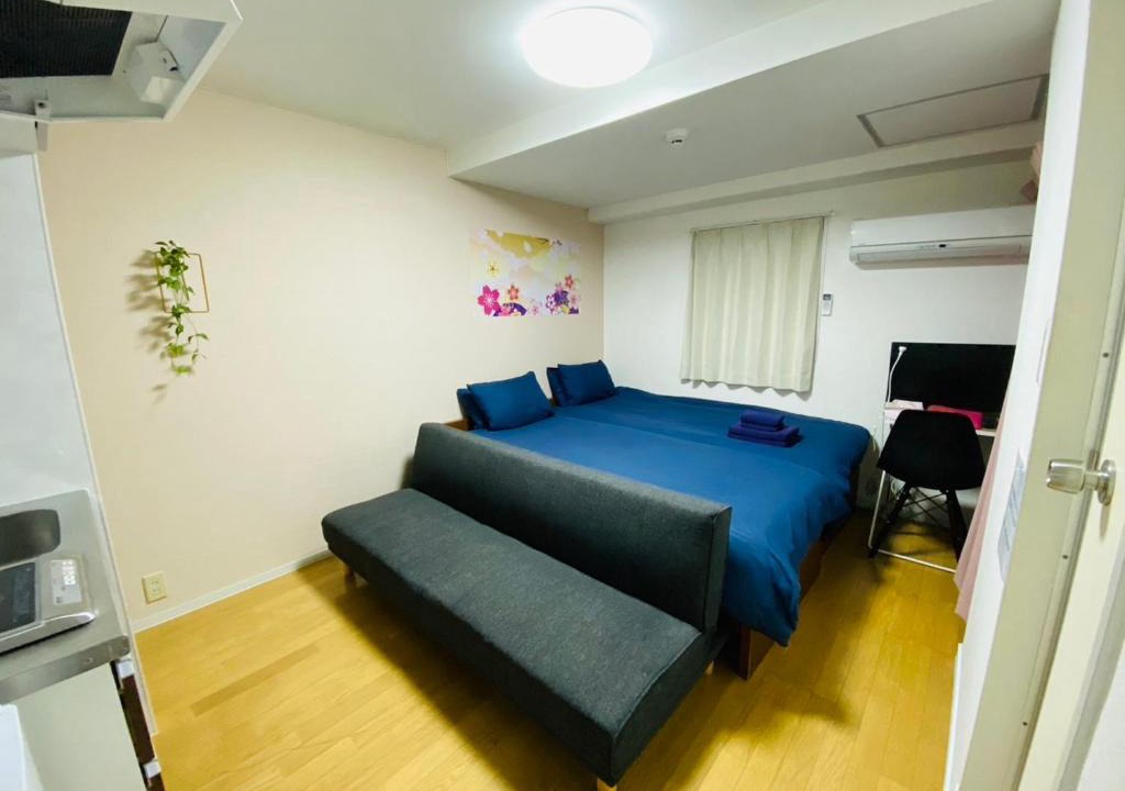 Karasuma Apartment | Miyabiro 102