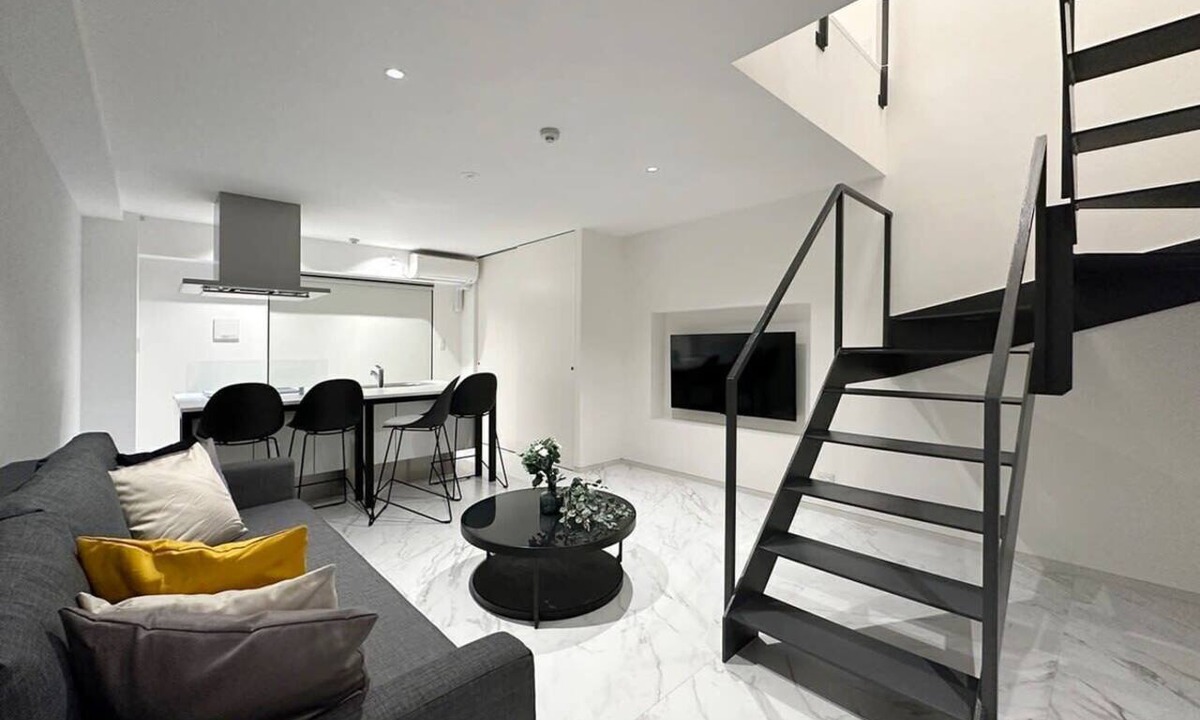 Hiroshima City Centre Apartment | Modern 6ppl Apt in Hiroshima | Breakfast Included