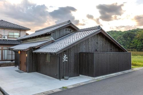 Miyazu Villa | moku杢 つばき