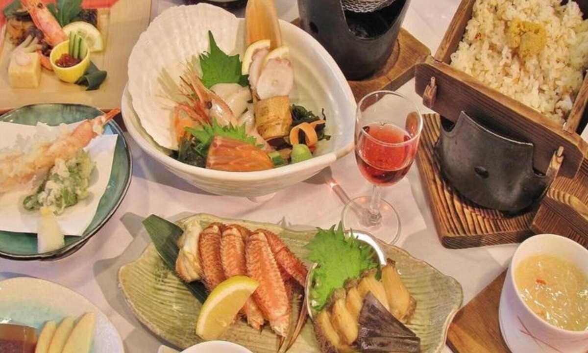 Rishirifuji-cho Hotel | Nonsmoking JapaneseWestern room breakfast and/Rishirigun Hokkaidō