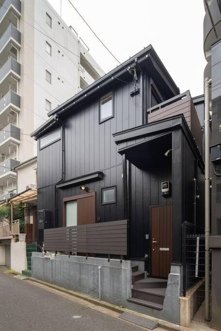 Kanagawa Apartment | OCHANOMA