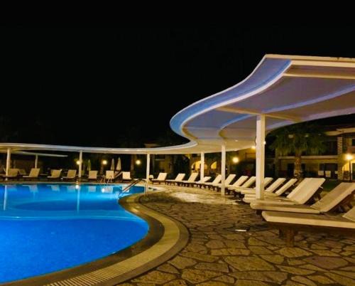 Karavostasi Apartment | Perdika Resort