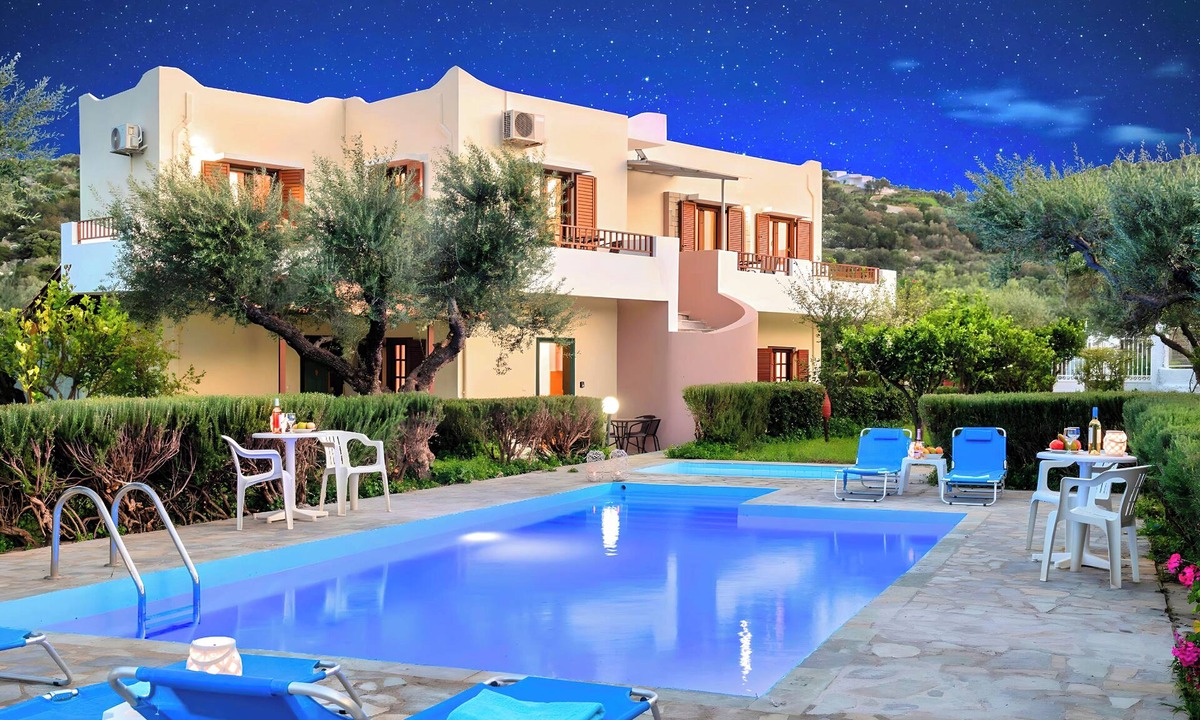 Agios Nikolaos Town Apartment | Plaisir Beachside Apt