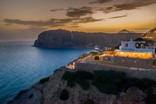 Milos Hotel | Psaravolada Hotel Milos