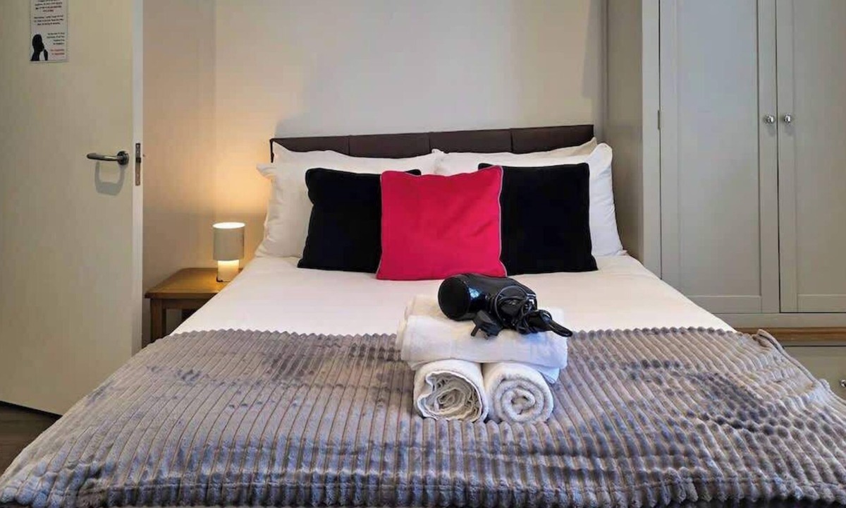 Ranelagh Apartment | Quiet, Stylish Studio in Ranelagh’s Best Location