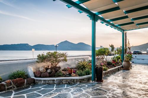 Adamas Apartment | Seaside Apartments