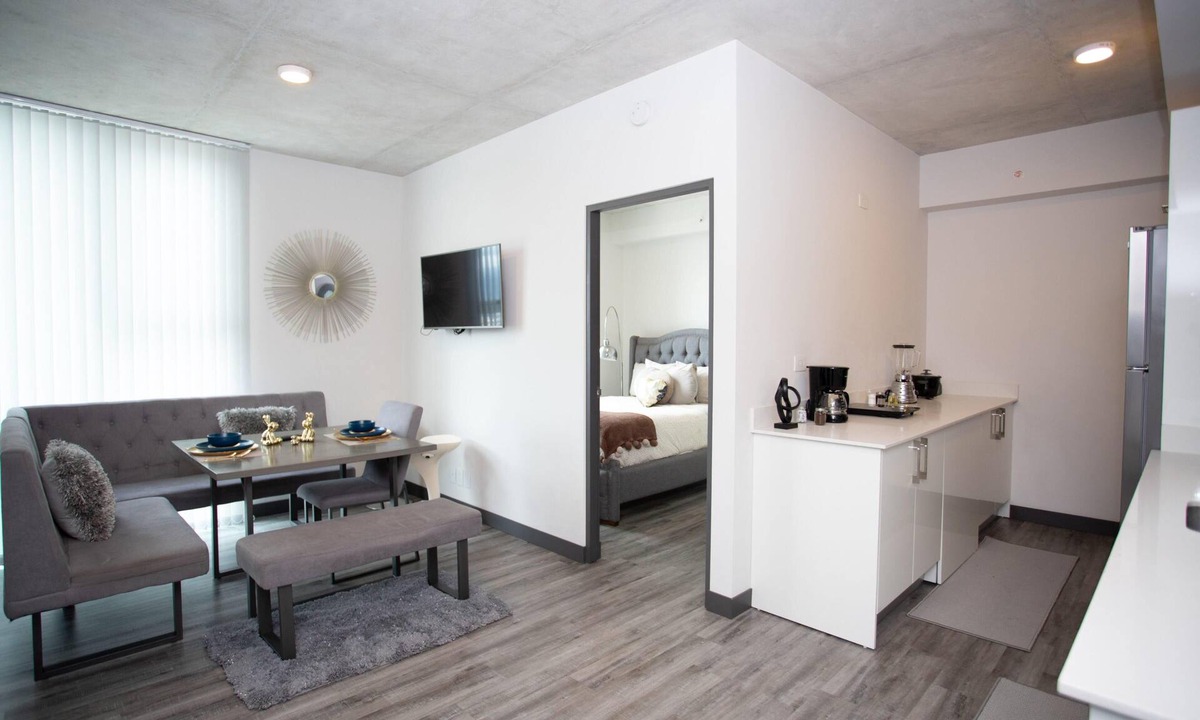 Mata Redonda Apartment | Secrt Sabana 2BR · Bright & Comfortable · Pool & Gym · Parking · Apt 2610