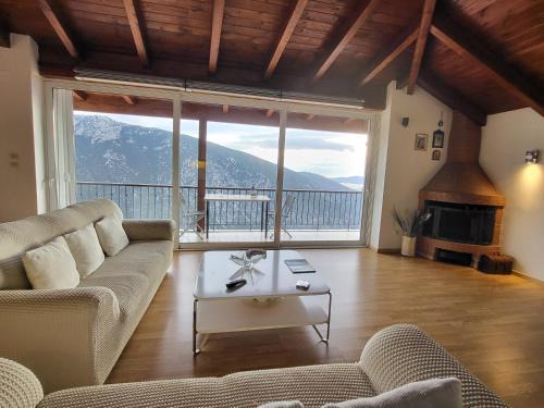 Delfoi Apartment | skyview house