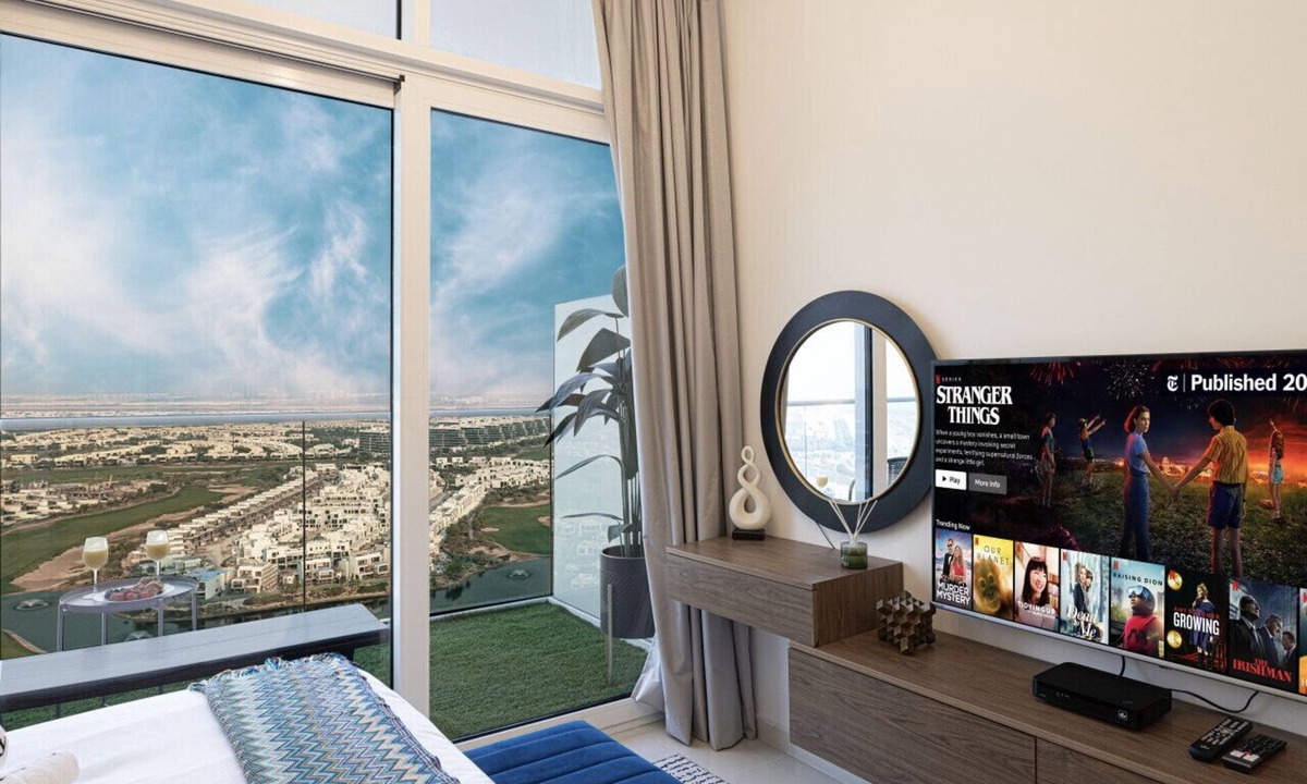 Dubai Apartment | Stylish Studio Panoramic City View Damac Hills