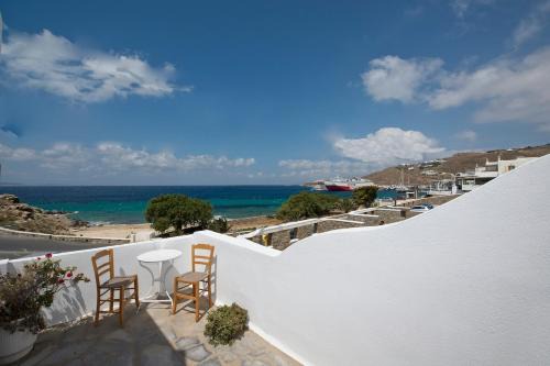 Tourlos Apartment | Sunshine Studio Near New Port Of Mykonos