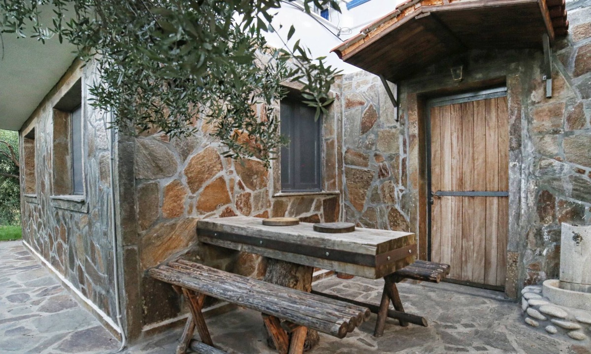 Agios Kirykos House | Superior Apartment Andromeda by Captain Ikaros