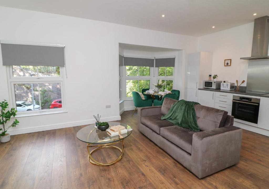 Peterborough Apartment | Three