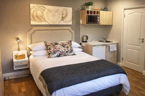 George House | Tranquility Base