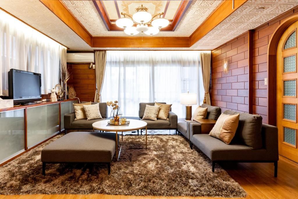 Higashimachi Apartment | Type A Room 120平米 -ウル エスポワール那覇-