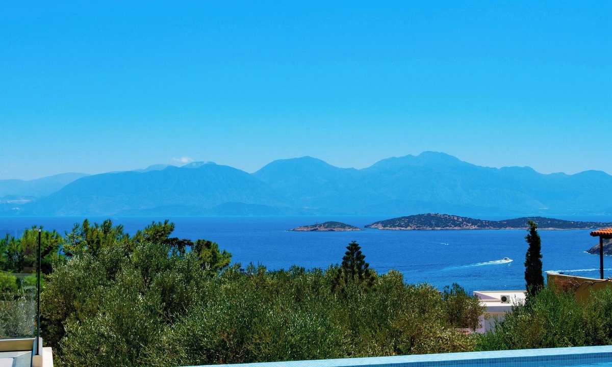 Agios Nikolaos Town Villa | Villa Oxa | 2 Βedroom Villa
